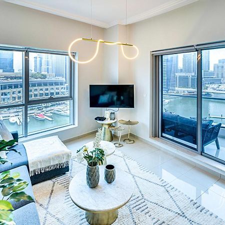 Bay Central, Dubai Marina Exterior foto